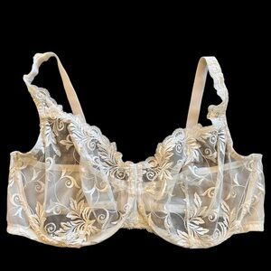 SOMA Ivory lace underwire sexy bra 42G